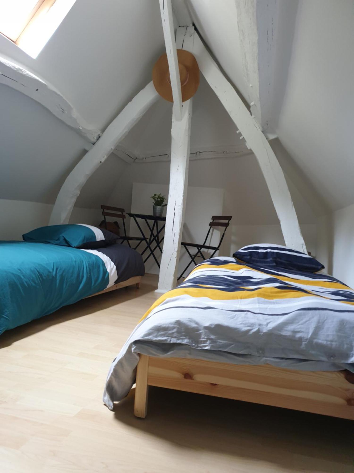 Chambre Privee Dans Petite Maison Typique Montivilliers Exterior photo
